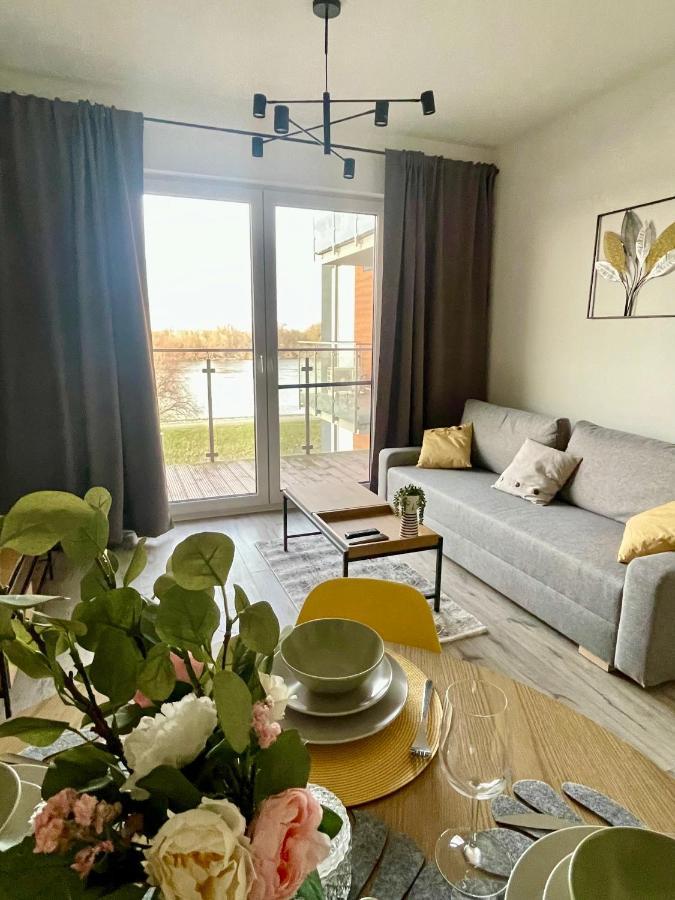 Apartments Sleep & Go Modlin Airport Nowy Dwor Mazowiecki Exterior photo
