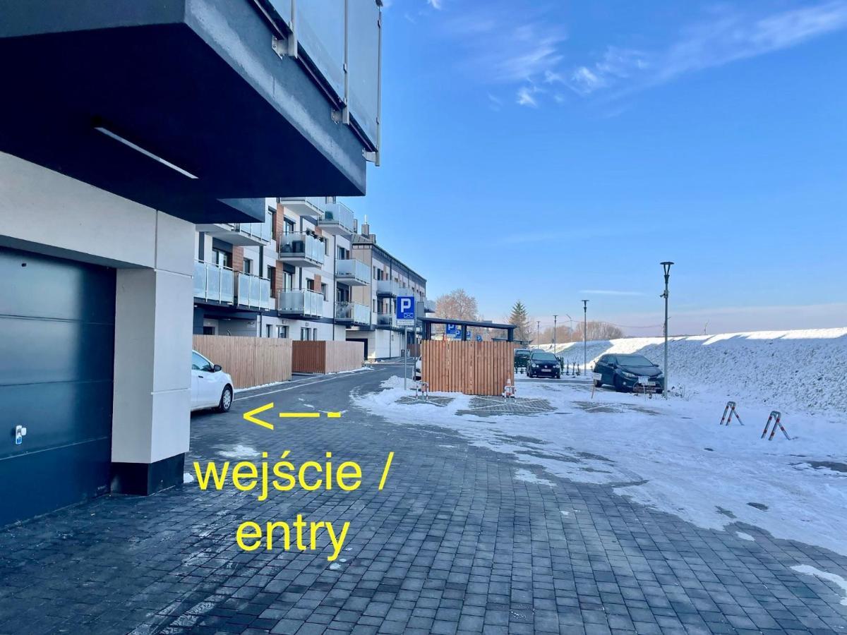 Apartments Sleep & Go Modlin Airport Nowy Dwor Mazowiecki Exterior photo